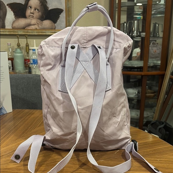 Fjällräven Kånken Beige Backpack - Picture 3 of 9